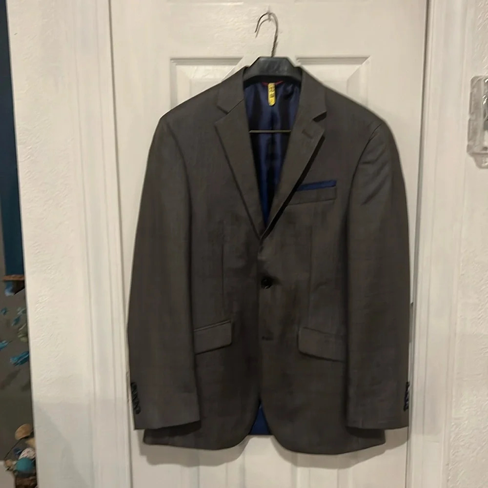 Men’s Billy London gray suit jacket